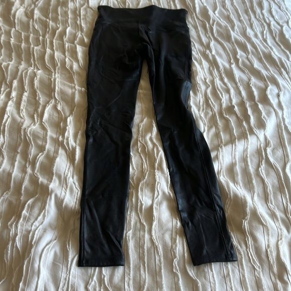 Spanx Leggings - Picture 2 of 8